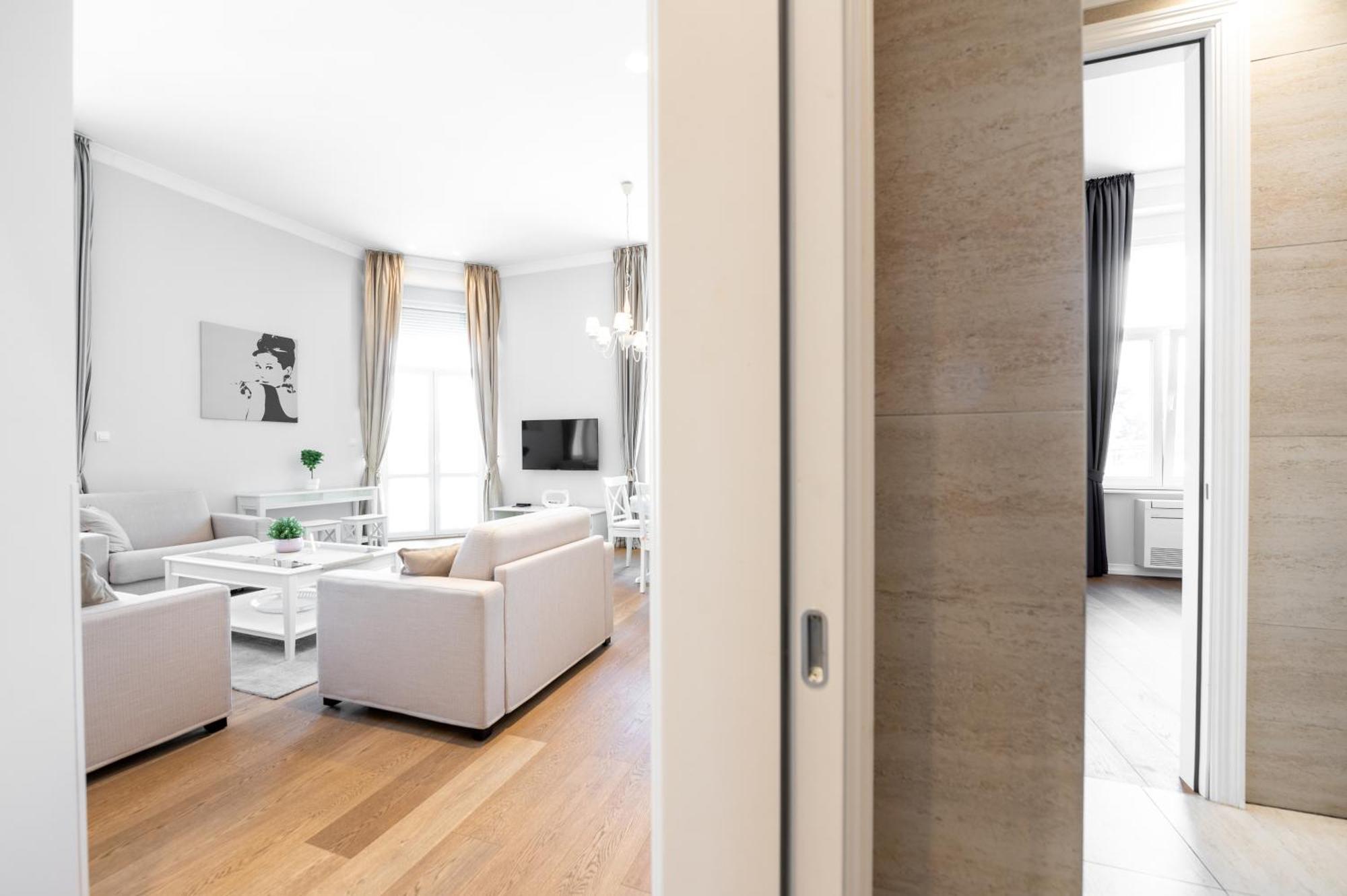 Slavija Fontana Lux Apartments بلغراد المظهر الخارجي الصورة