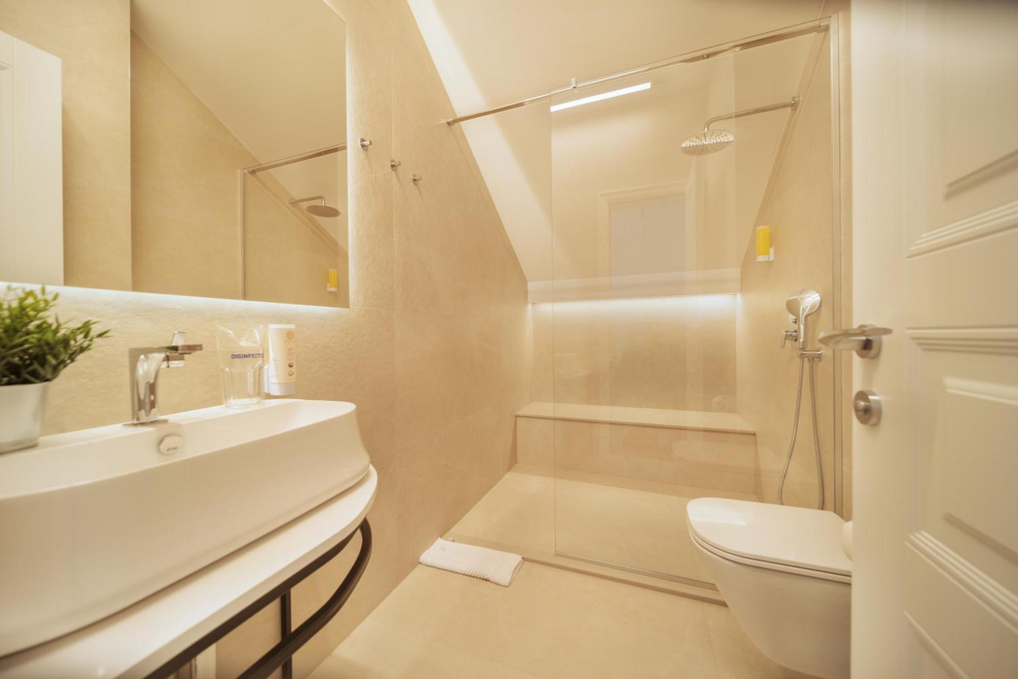 Slavija Fontana Lux Apartments بلغراد الغرفة الصورة